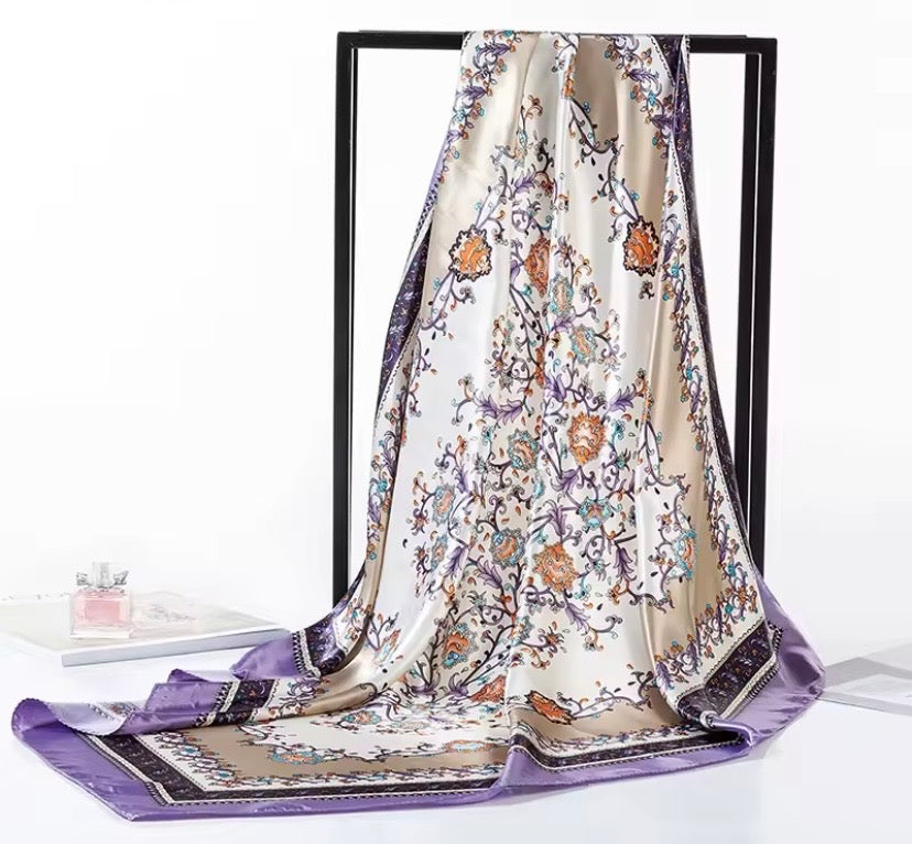 Bandana violet en satin